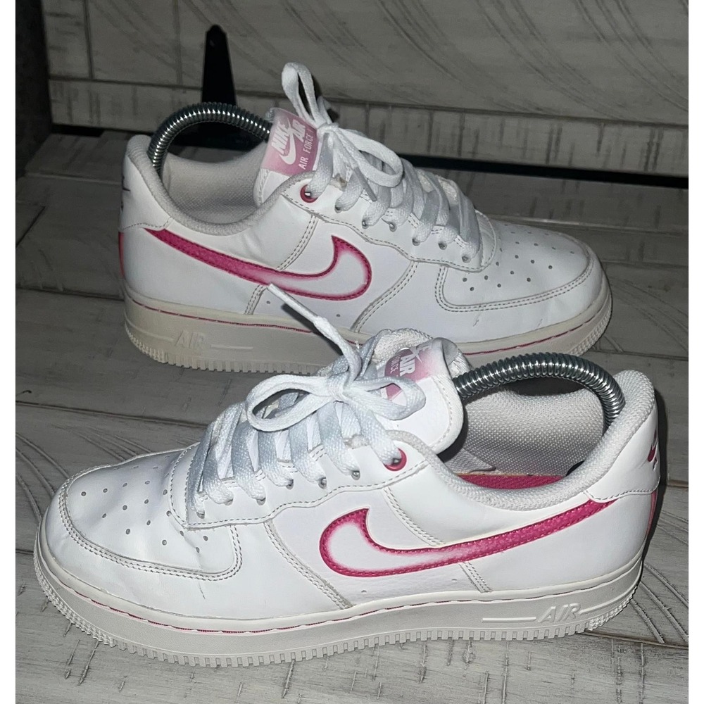 Nike Women's Size 7 Air Force 1 Pink White Airbrush Used